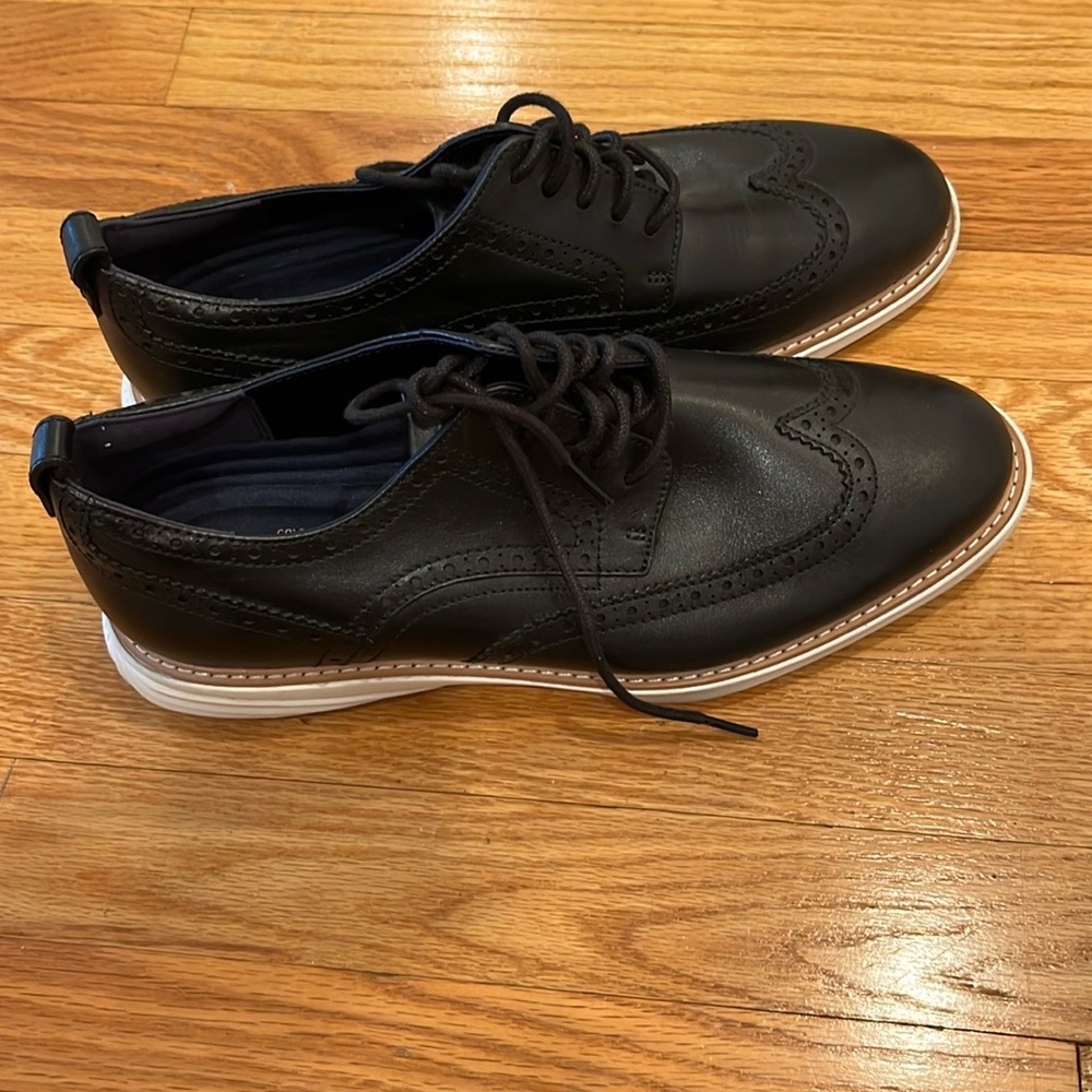 Cole Haan Black Leather Oxford Shoes with Brogue Detailing